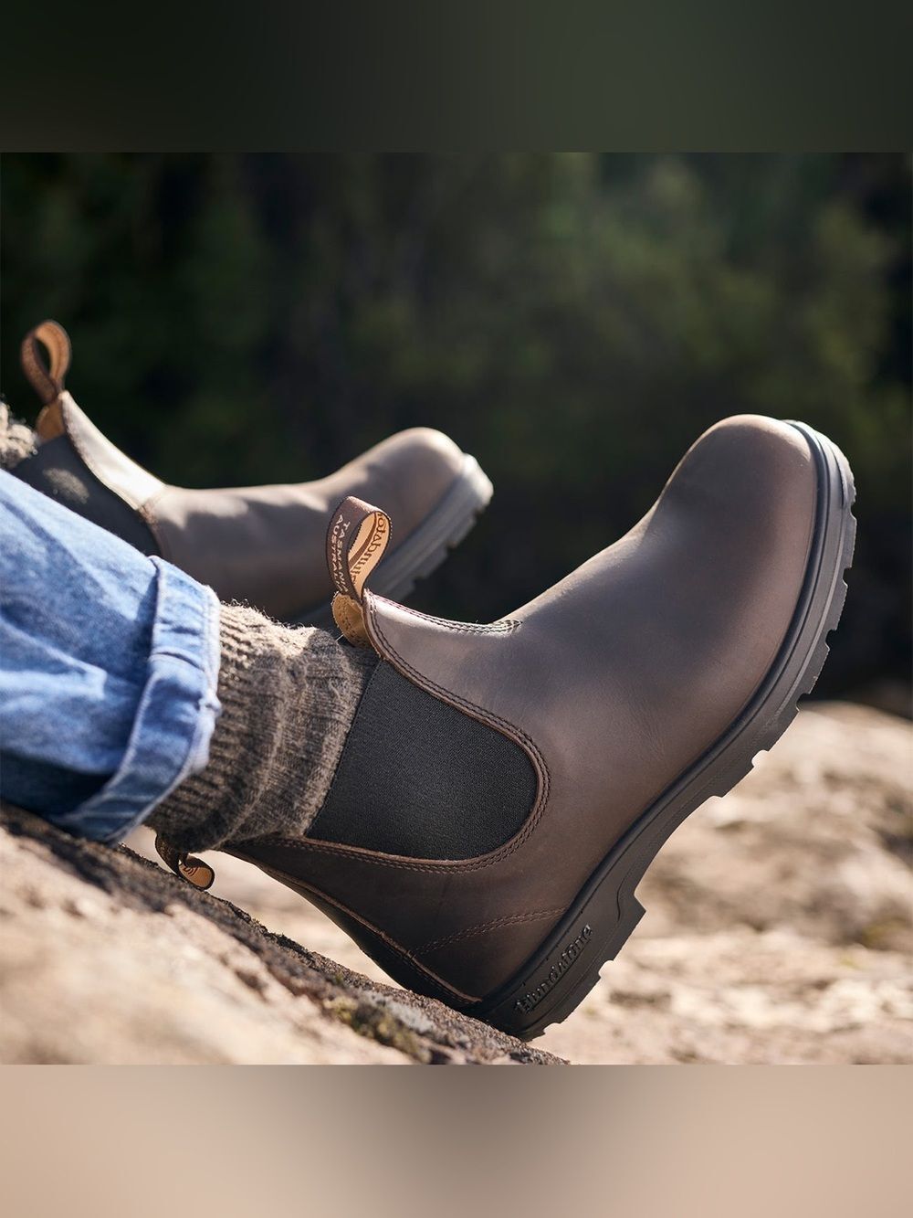 Blundstone Classics #2340 Leather Chelsea Boots Brown
